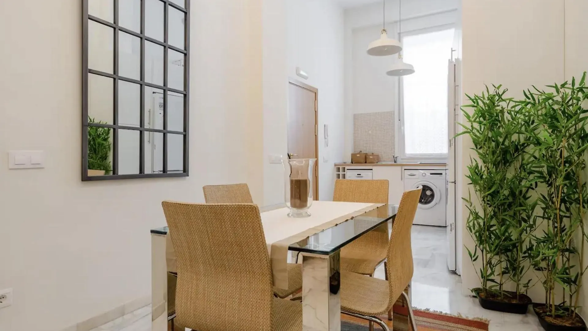 Apartment Loft En Centro De Sevilla Con Parking Gratis Spain