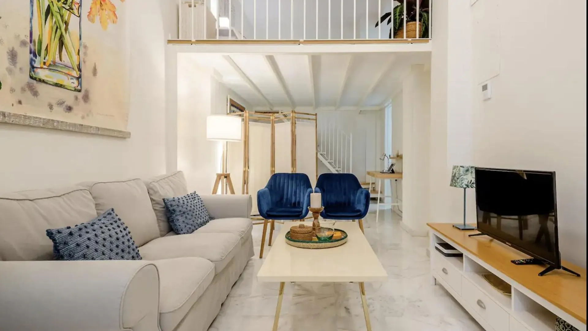 Loft En Centro De Sevilla Con Parking Gratis 0*, Seville Spain